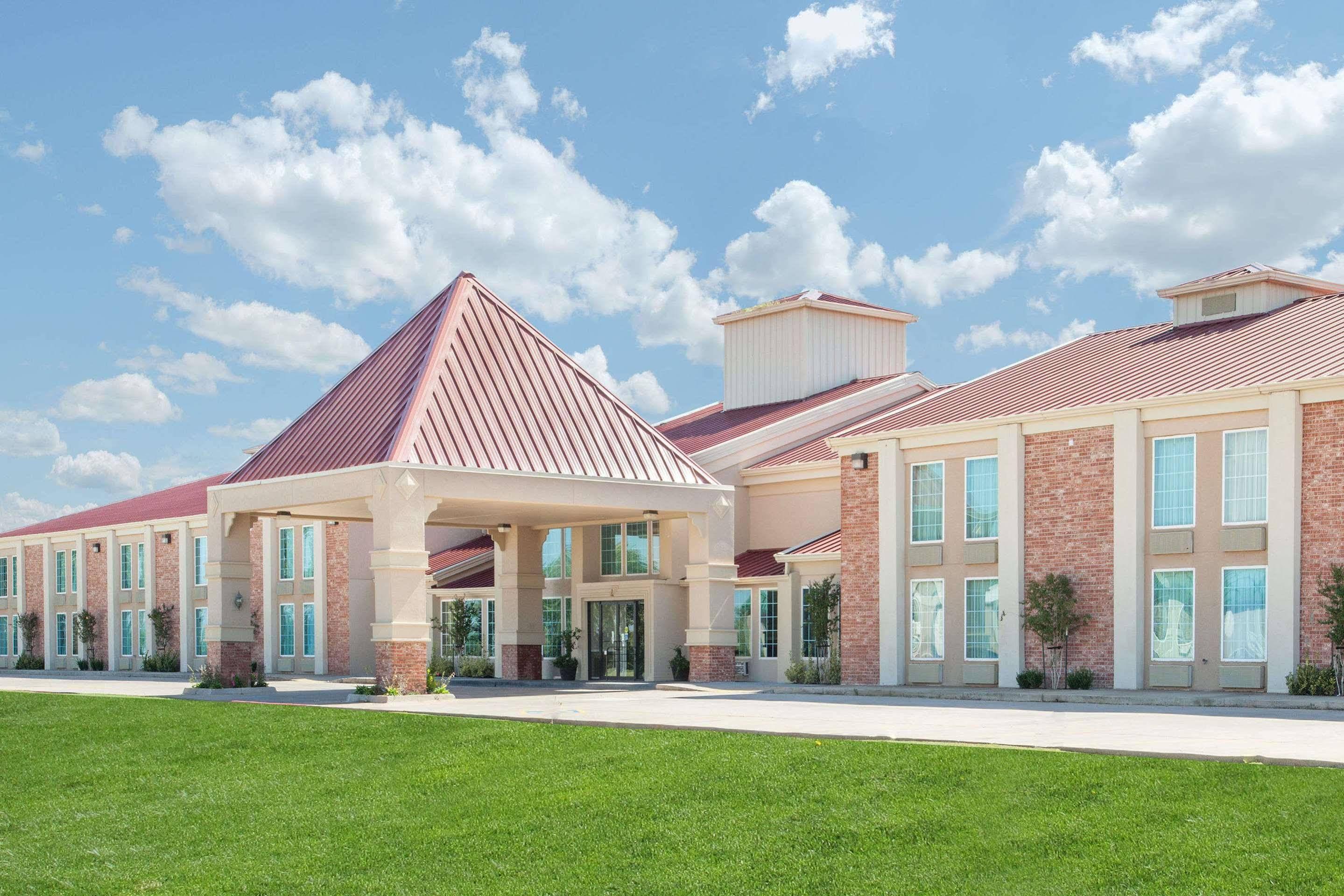 Super 8 By Wyndham Oklahoma City Exterior foto