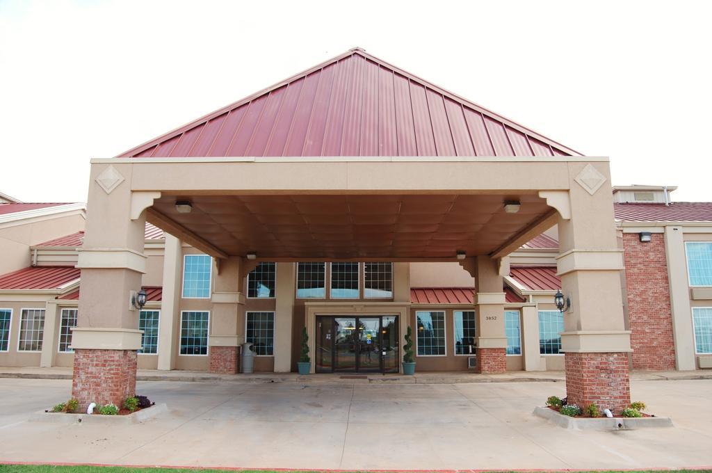 Super 8 By Wyndham Oklahoma City Exterior foto