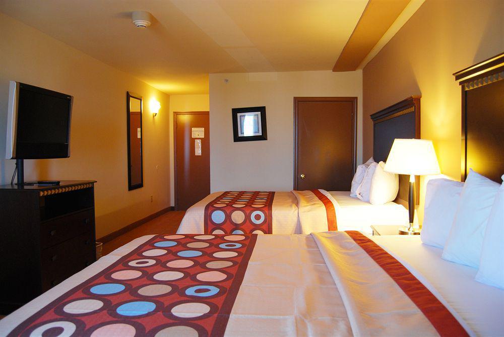 Super 8 By Wyndham Oklahoma City Exterior foto